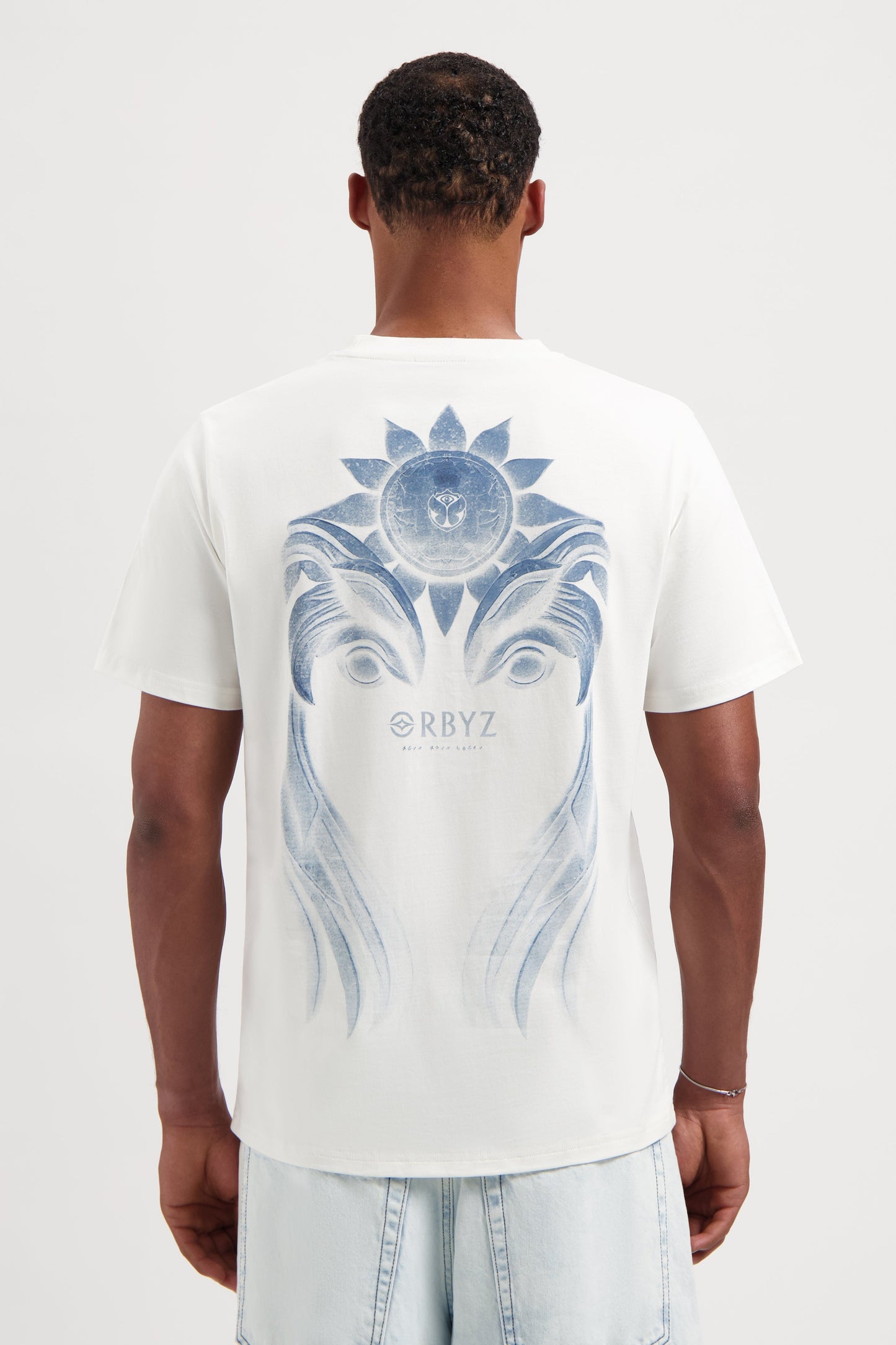 ORBYZ LION GATE T-SHIRT