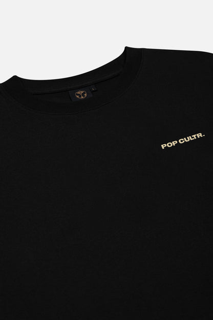 POP CULTR. T-SHIRT